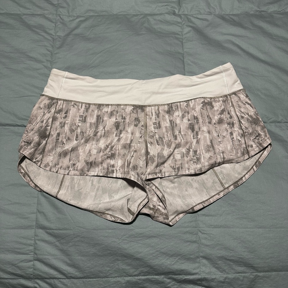 lululemon speed up 2.5 shorts